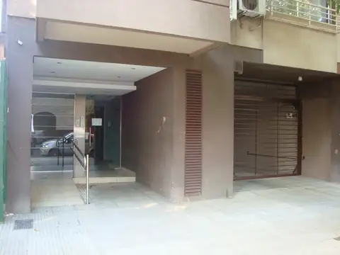 MATADEROS. MIRALLA 1000. MONOAMBIENTE C/FRENTE CON BALCON Y COCHERA.