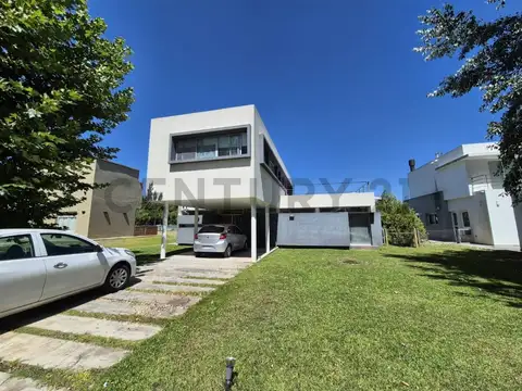 Casa en venta en Barrio cerrado Haras del Sur II Ruta 2 Km 73