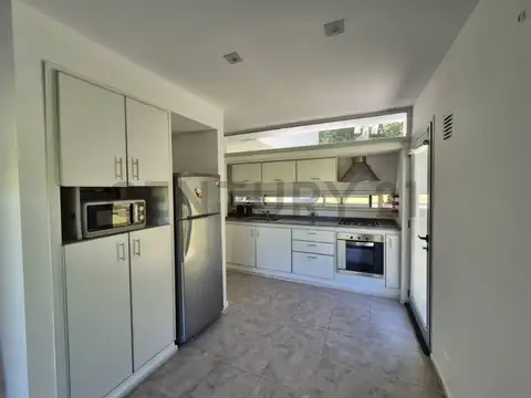Casa en Venta en Coronel Brandsen, USD 220.000