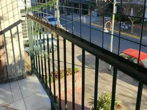 Departamento en Alquiler en Vicente López Vías / Maipú, $ 980.000
