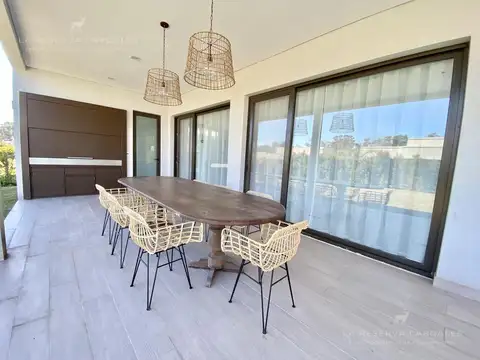 Casa en Alquiler A Estrenar