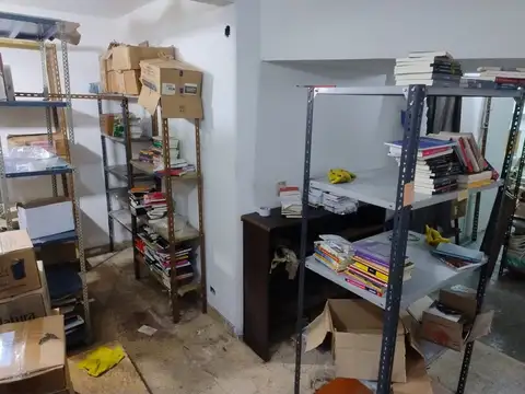 Local en Venta 65 años