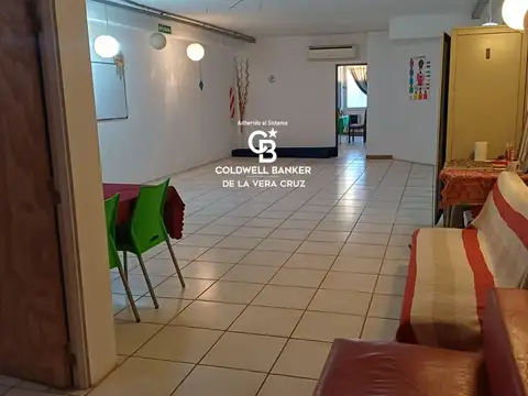 Amplio inmueble apto oficinas/empresas/consultorios