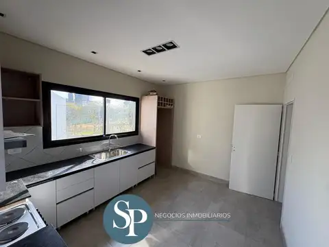 Departamento en Alquiler en Manuel Alberti, USD 700