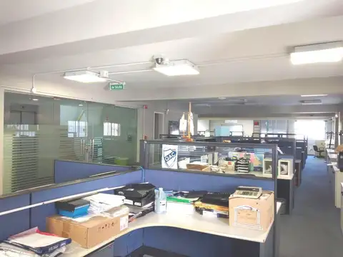 Alquiler piso entero en Maipú y Lavalle
