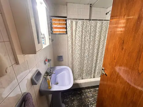 Depto Tipo Casa 3 ambientes con 3 baños
