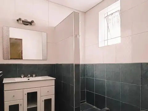 Depto Tipo Casa en Venta 40 años