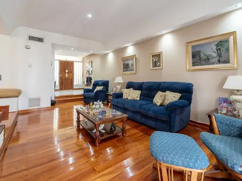 Casa en Venta en Flores, USD 398.000