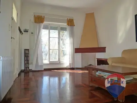 CASA CHALET 3 dor 2 bañ cocheras cub y desc Banf