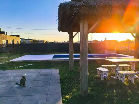 Casa en Venta en Arana [Cod: 0182]