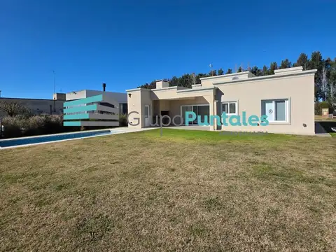 Casa en Venta en Santa Ines, USD 250.000