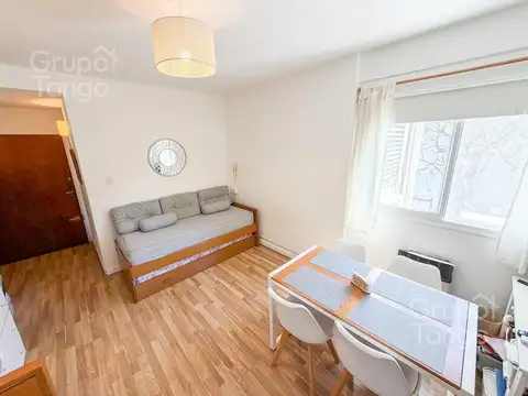 Departamento en Venta en Colegiales, USD 59.000