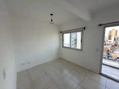 Departamento en Alquiler con 1 cochera