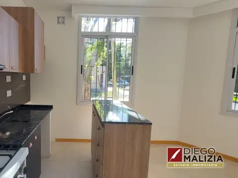 Pirovano al 302- Lomas de Zamora, Monoambiente