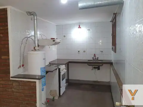 Casa 6 ambientes con 3 baños