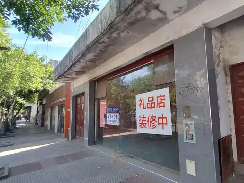 Local en Venta 30 años