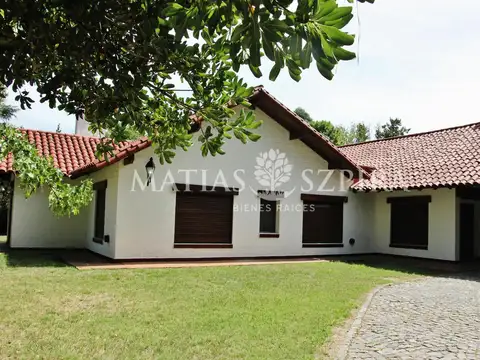 Quinta en Venta en Barrio Parque Leloir, USD 1.470.000
