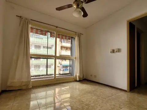 Departamento en Alquiler en Centro, $ 700.000
