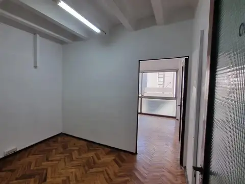 Oficina en Venta 50 años