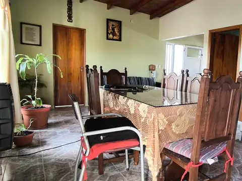 Depto Tipo Casa 3 ambientes con 2 baños