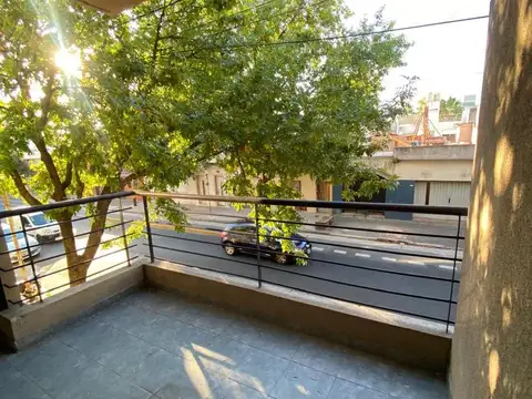 Departamento en Monte Castro