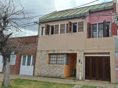 PH de 2 dormitorios en Planta Alta con cochera