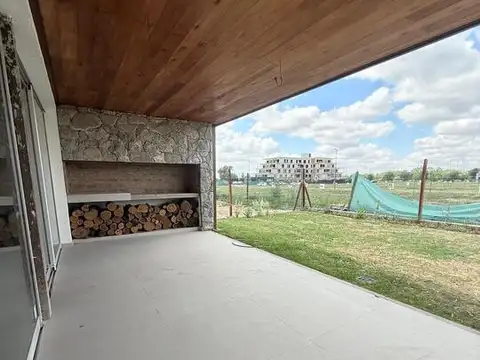 Venta Casa Nuevo Malagueño - Posibilidad de Financiación - Escritura