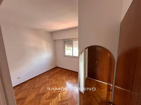 Departamento en Alquiler en Olivos Maipu/Uzal, $ 700.000
