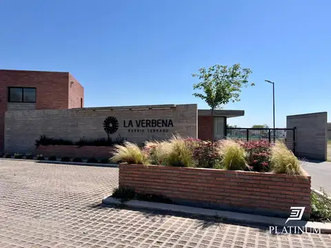 Terreno / Lote en venta de 718m2 ubicado en Zona Sur