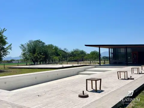 Terreno en Venta de 718,0 m2