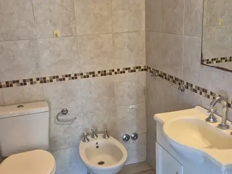 General Manuel Belgrano 100, Piso 1