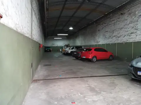 Galpon en Venta en Mataderos, USD 365.000