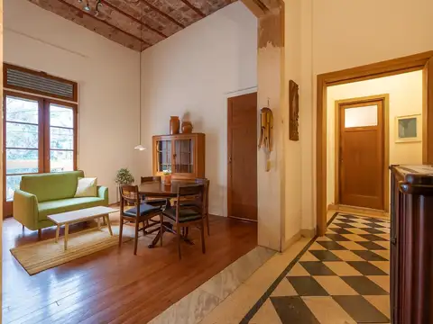 Viví este 4 Ambientes amplio, luminoso, con terraza propia y SIN expensas!