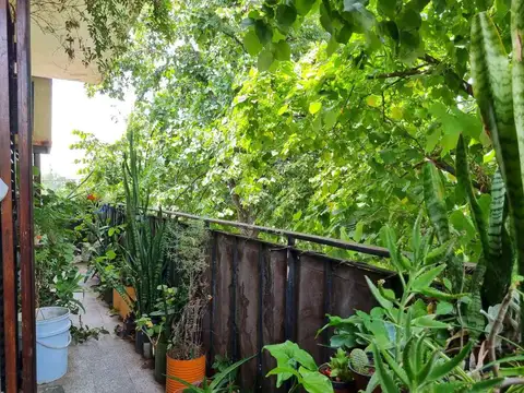 4 AMBIENTES BALCON PATIO TERRAZA PARRILLA QUINCHO