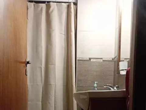 Depto Tipo Casa 4 ambientes con 1 baño