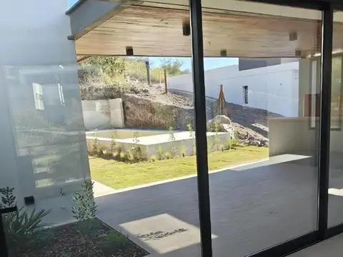 Casa en Venta en La Deseada, USD 595.000