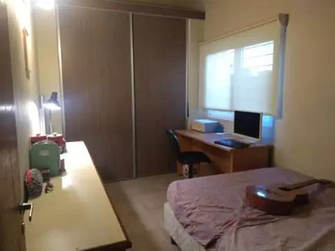 EN VENTA - ROLDÁN - LAS TARDES-3 DORMIT- PISCINA-AMPLIO PARQUE