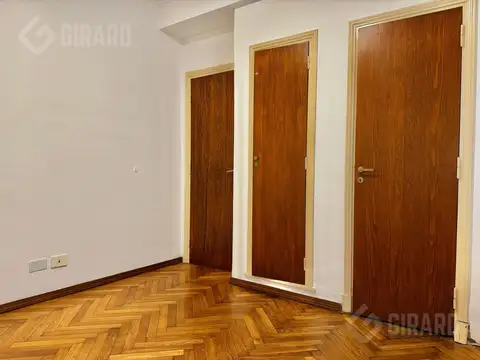 Departamento en Venta en Plaza Colon, USD 155.000