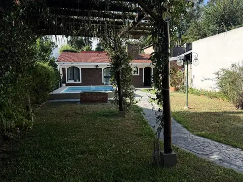 Casa en Venta en Granadero Baigorria, USD 75.000