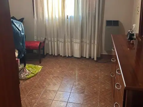 Casa en Venta en Zárate, USD 145.000