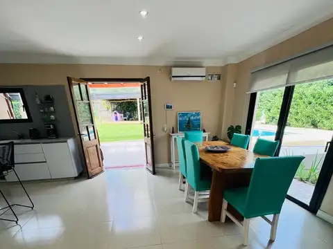 Casa en Venta en Altos De Manzanares, USD 280.000