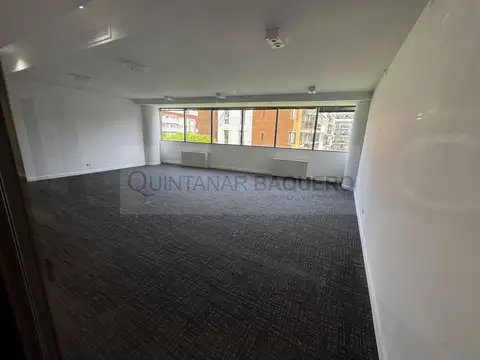 Encarnación Ezcurra 300, Piso 5