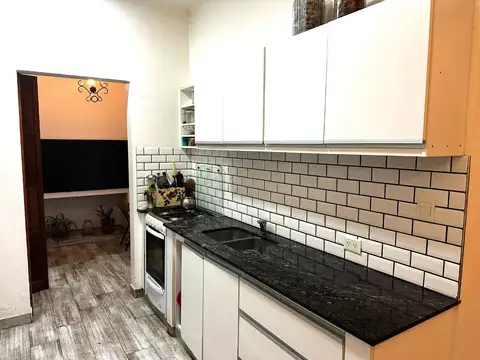 Casa 3 ambientes con 2 baños