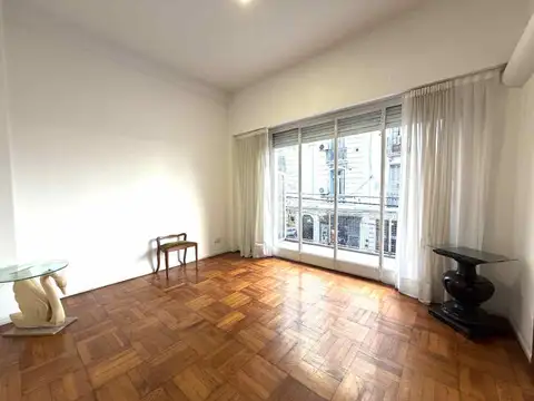 DEPTO 4 AMB EN ALQUILER EN SAN NICOLAS CON BALCON
