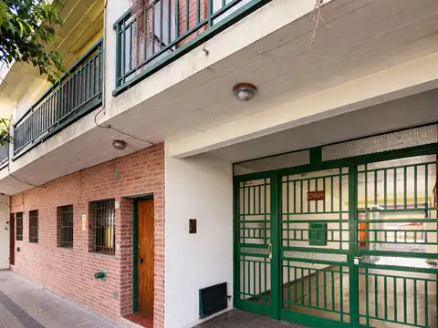 69 e/ 20 y 21 1200