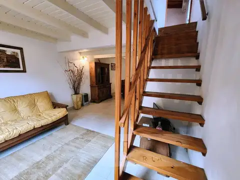 VENTA CASA TIPO DUPLEX CLUB DE CAMPO LAS ACACIAS LA REJA