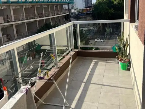 Departamento de 72 m² 3 Ambientes con Balcón Corrido