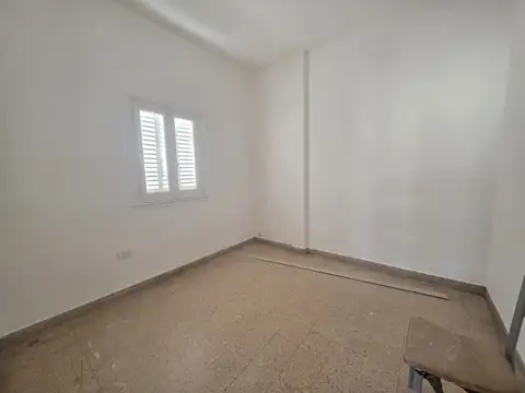Depto Tipo Casa 2 ambientes con 1 baño
