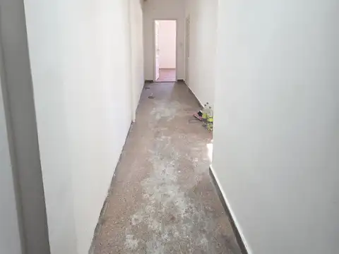 Depto Tipo Casa en Venta en Dock Sud, USD 40.000