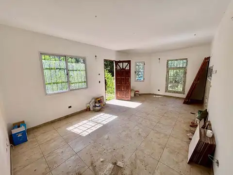 CASA VENTA TRES AMBIENTES EN MAR AZUL